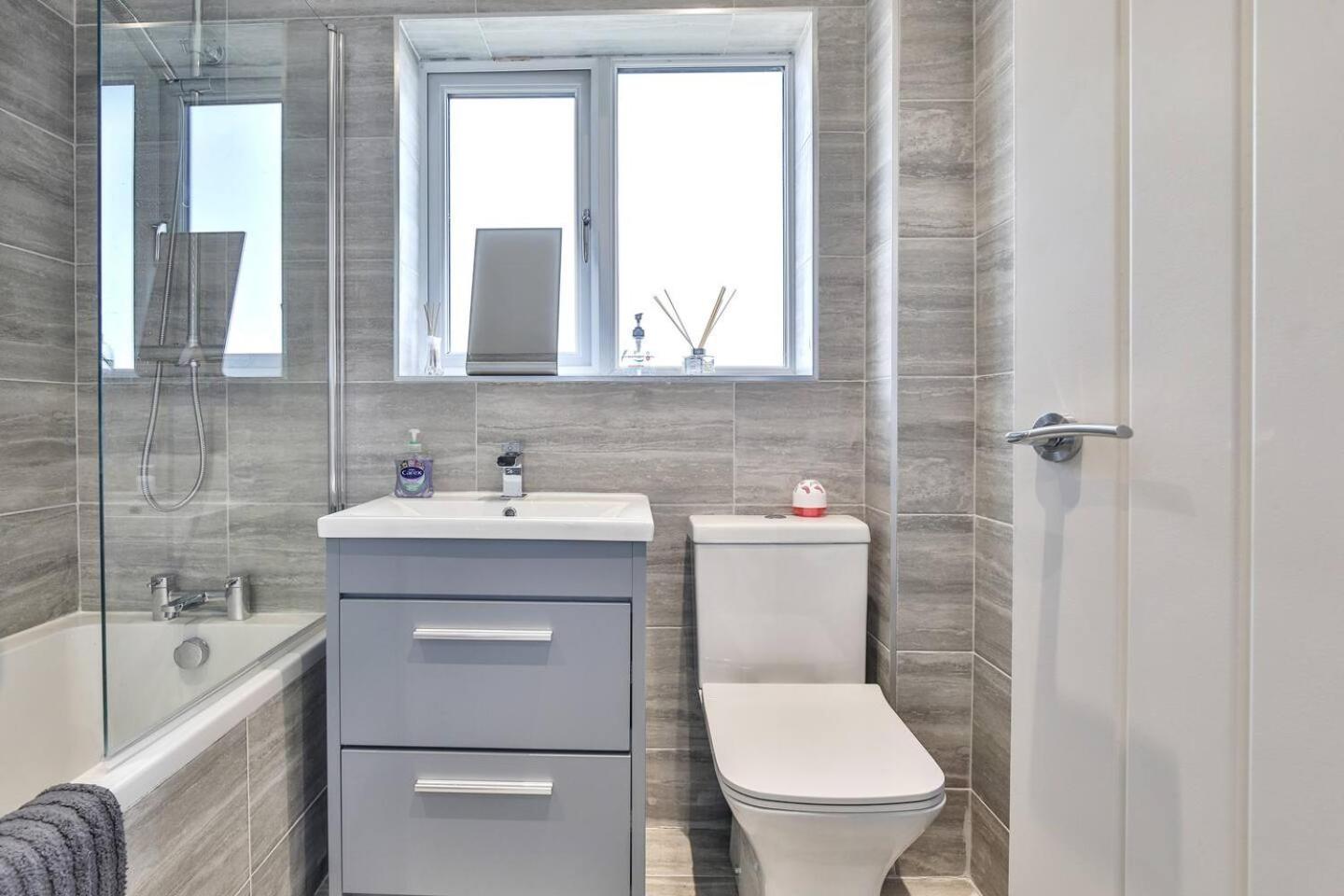 שפילד Modern, Cosy Whole House Wifi Close To Attractions מראה חיצוני תמונה