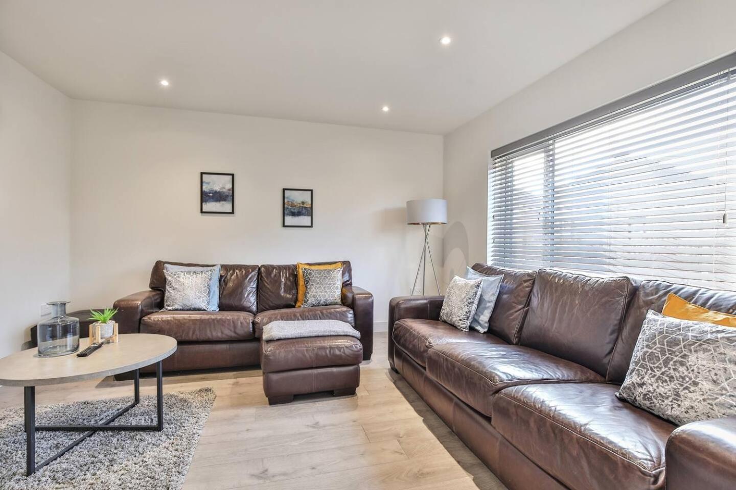 שפילד Modern, Cosy Whole House Wifi Close To Attractions מראה חיצוני תמונה